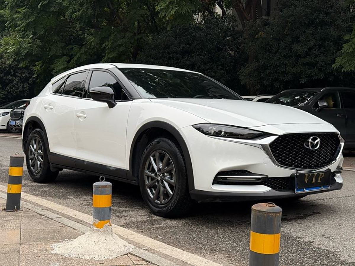 馬自達 CX-4  2021款 2.0L 自動兩驅(qū)藍天活力版圖片