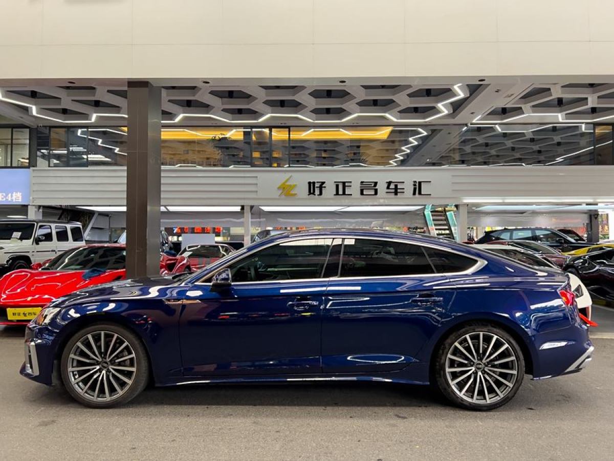 奧迪 奧迪A5  2023款 Sportback 40 TFSI quattro 豪華動(dòng)感型圖片