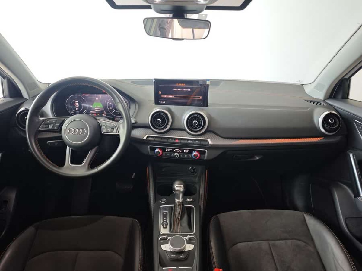 奧迪 Q2L e-tron  2022款 Q2L e-tron 純電智享型圖片