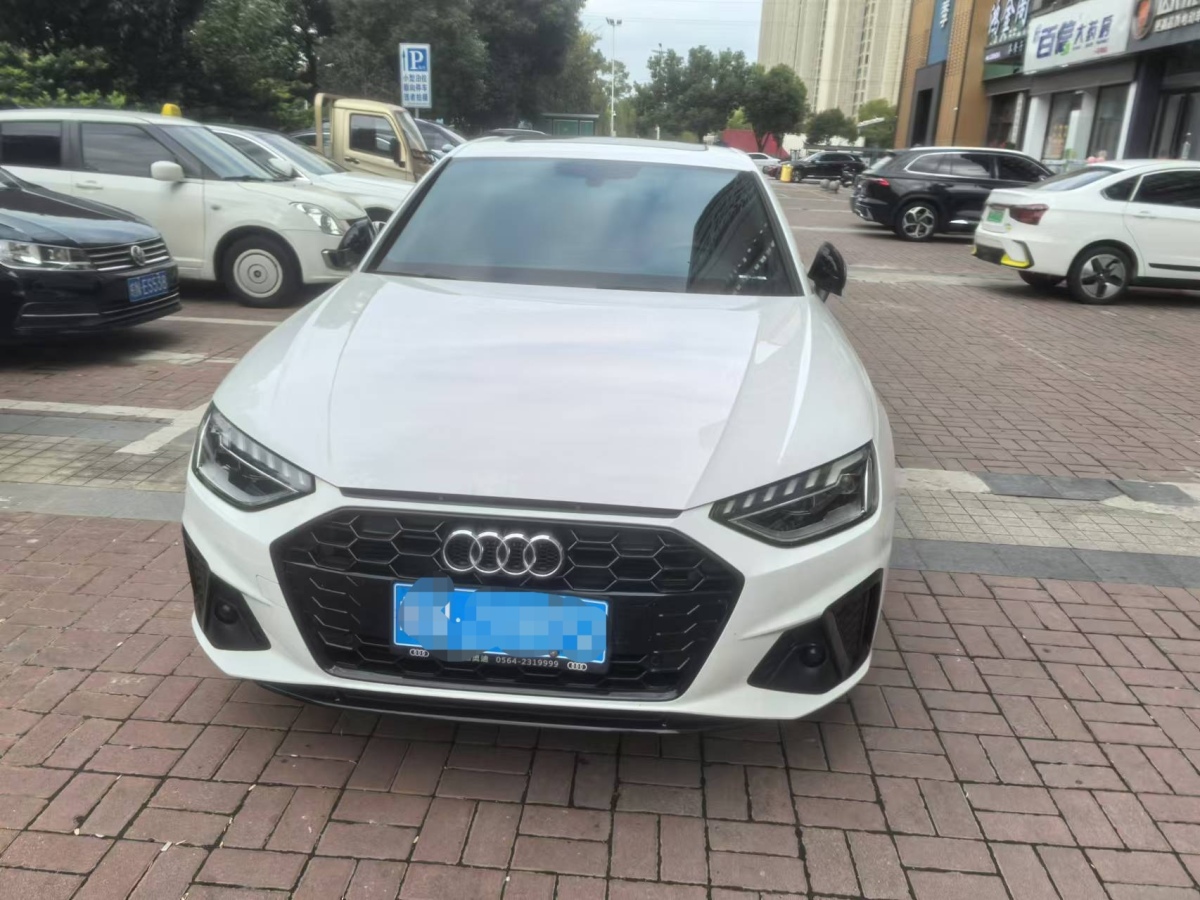 奧迪 奧迪A4L  2022款 40 TFSI 豪華動感型圖片