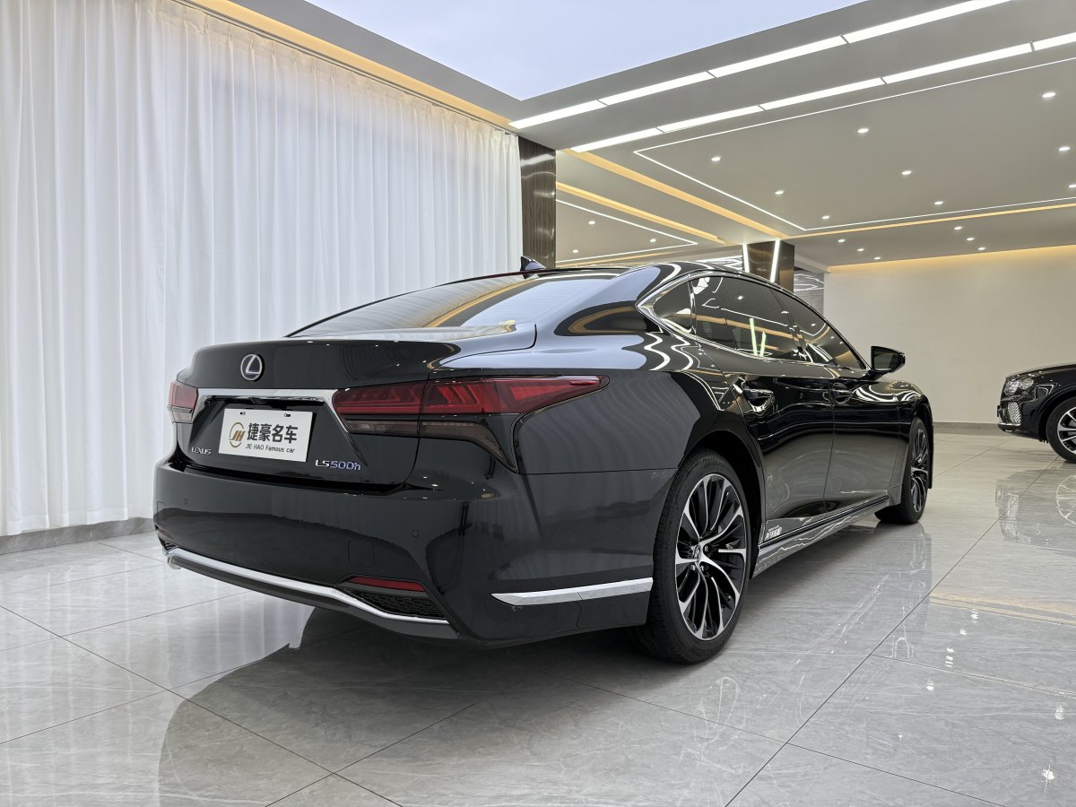 雷克薩斯 LS  2021款 500h 行政版圖片