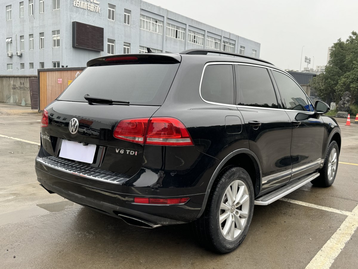 大眾 途銳  2011款 3.0TDI 柴油高配型圖片