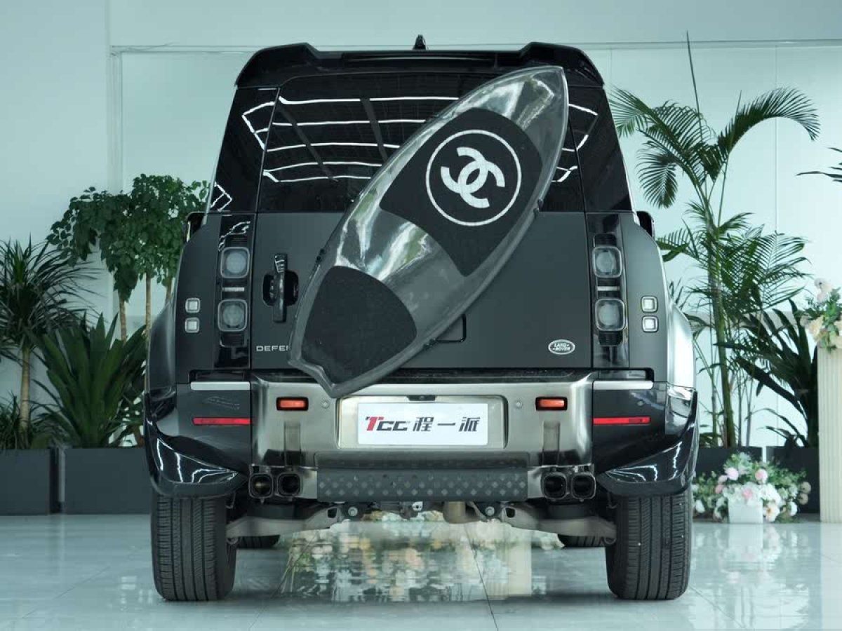 路虎 衛(wèi)士  2023款 改款 110 3.0T X P400圖片