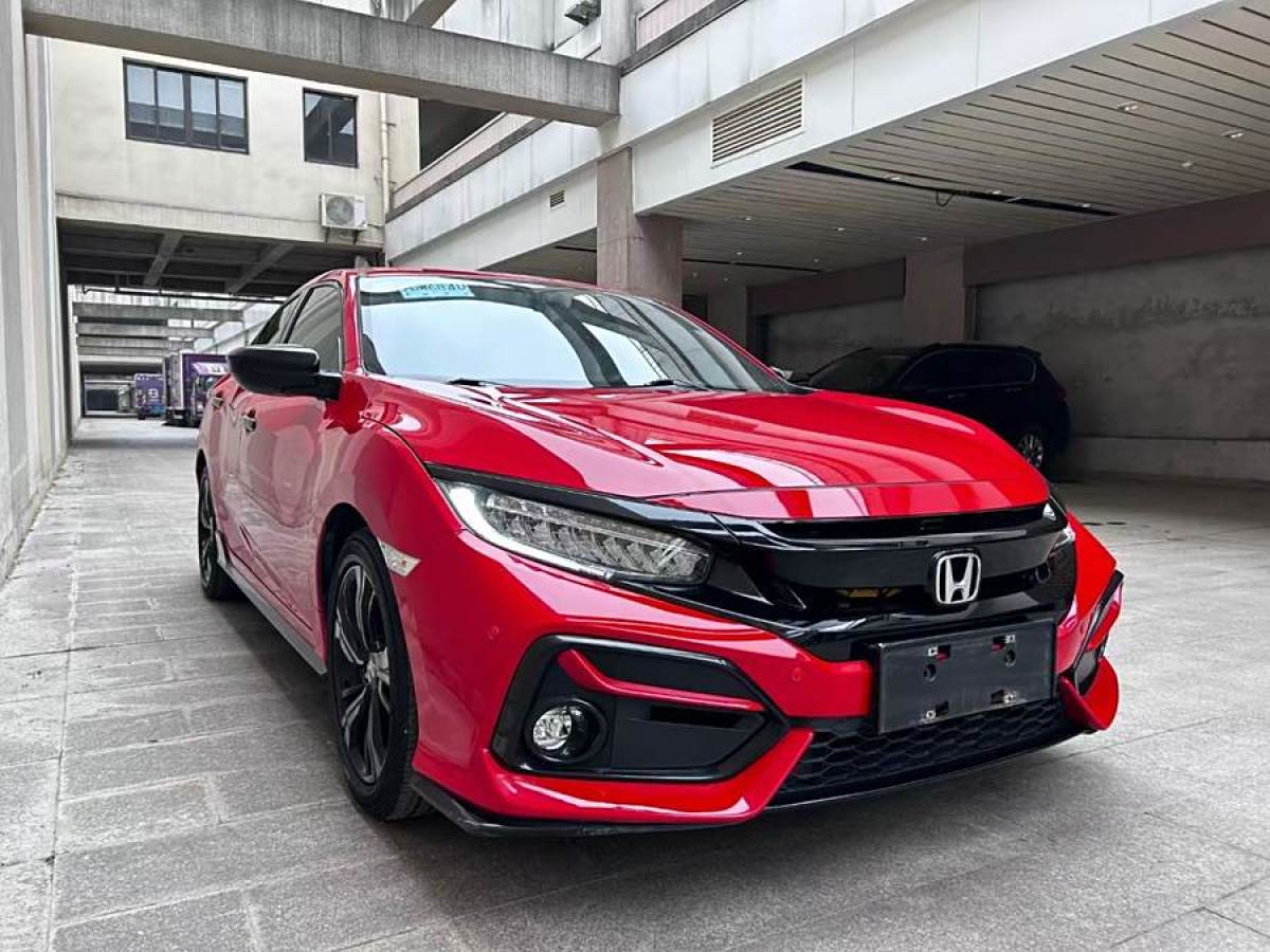 本田 思域  2021款 HATCHBACK 220TURBO CVT潮酷控圖片