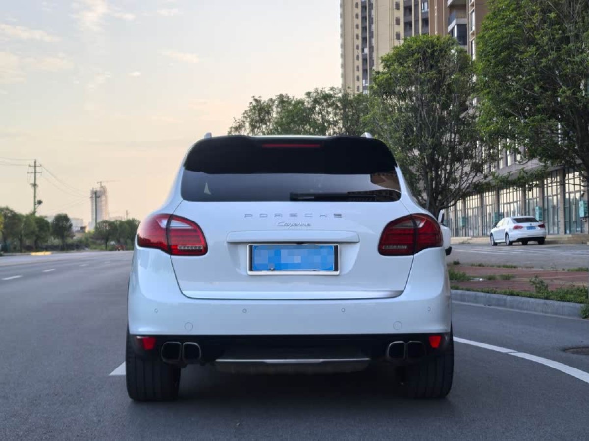 保時(shí)捷 Cayenne  2011款 Cayenne 3.0T圖片