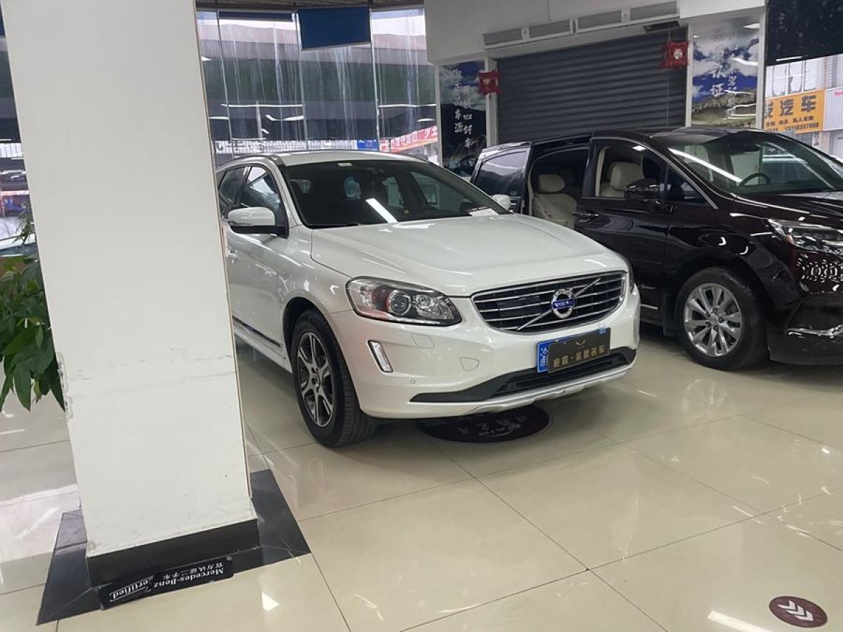 沃爾沃 XC60  2015款 T5 AWD 智遠(yuǎn)版圖片