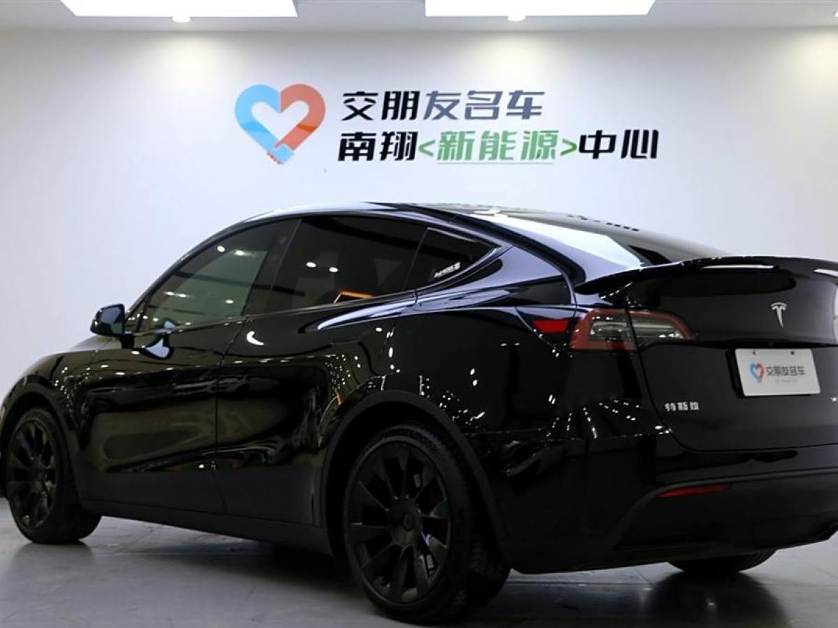 特斯拉 Model 3  2020款 改款 長(zhǎng)續(xù)航后輪驅(qū)動(dòng)版圖片