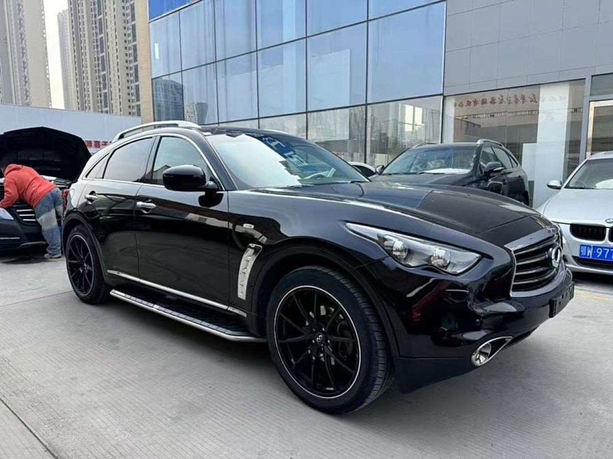 英菲尼迪 QX70  2013款 3.7L 超越版圖片