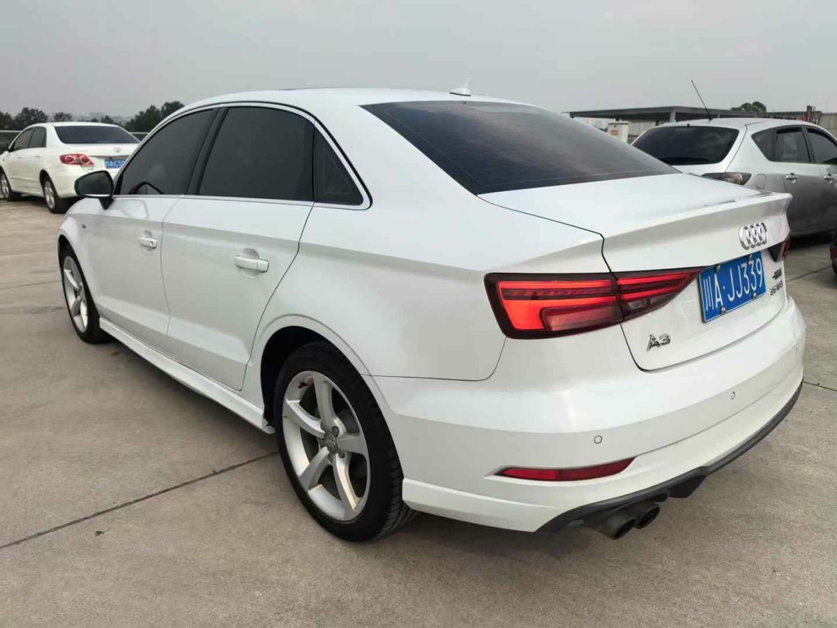奧迪 奧迪A3  2018款 A3 1.4T 35TFSI Limousine時尚型圖片
