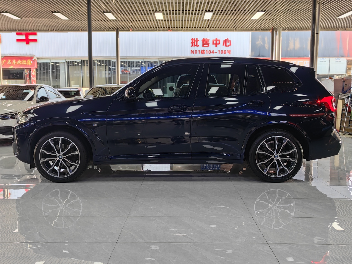 寶馬 寶馬X3  2022款 xDrive30i 尊享型 M曜夜套裝圖片