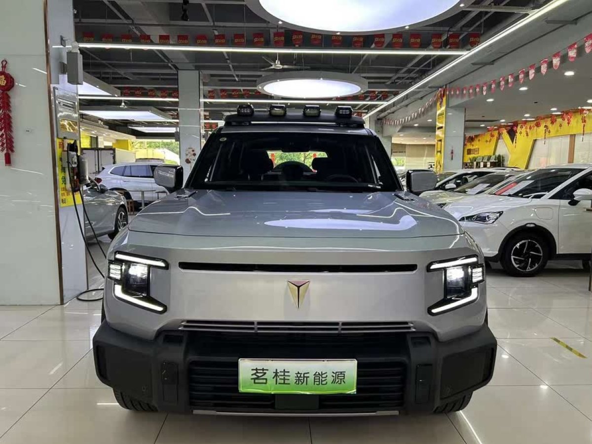深藍(lán) 深藍(lán)G318  2024款 四驅(qū)空懸版圖片