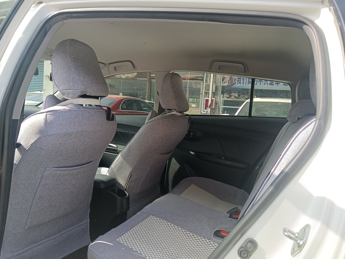 豐田 YARiS L 致炫  2020款 致炫X 1.5L CVT領(lǐng)先版圖片