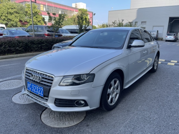 奥迪 奥迪A4L  2010款 2.0 TFSI 技术型