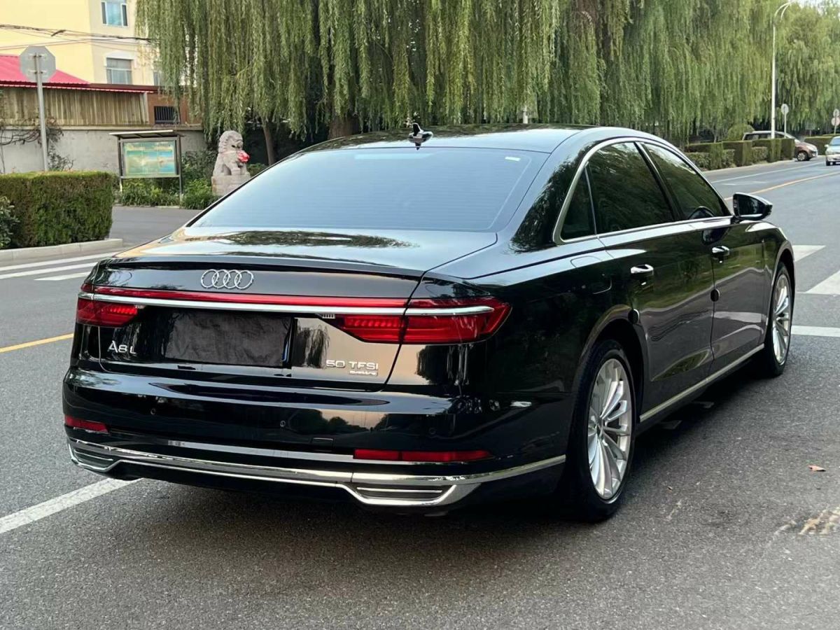 奧迪 奧迪S8  2020款 S8L 4.0TFSI quattro圖片