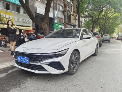 2023年9月 现代 伊兰特 240TGDi DCT N Line LUX尊贵版图片