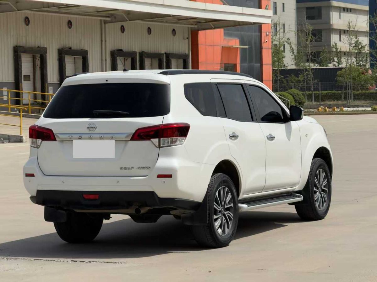 日產(chǎn) 途達(dá)  2020款 2.5L 自動兩驅(qū)豪華版圖片