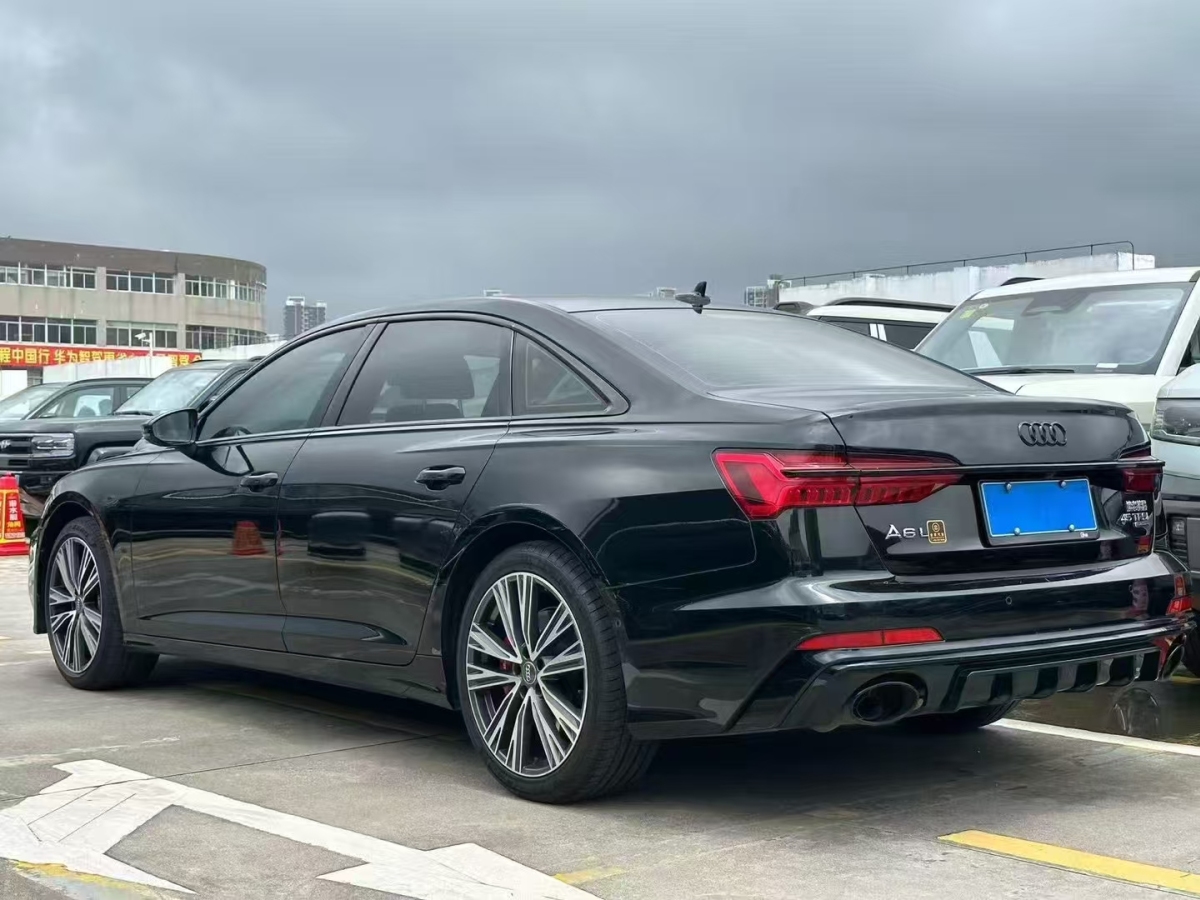 奧迪 奧迪A6L  2020款 45 TFSI quattro 臻選動(dòng)感型圖片