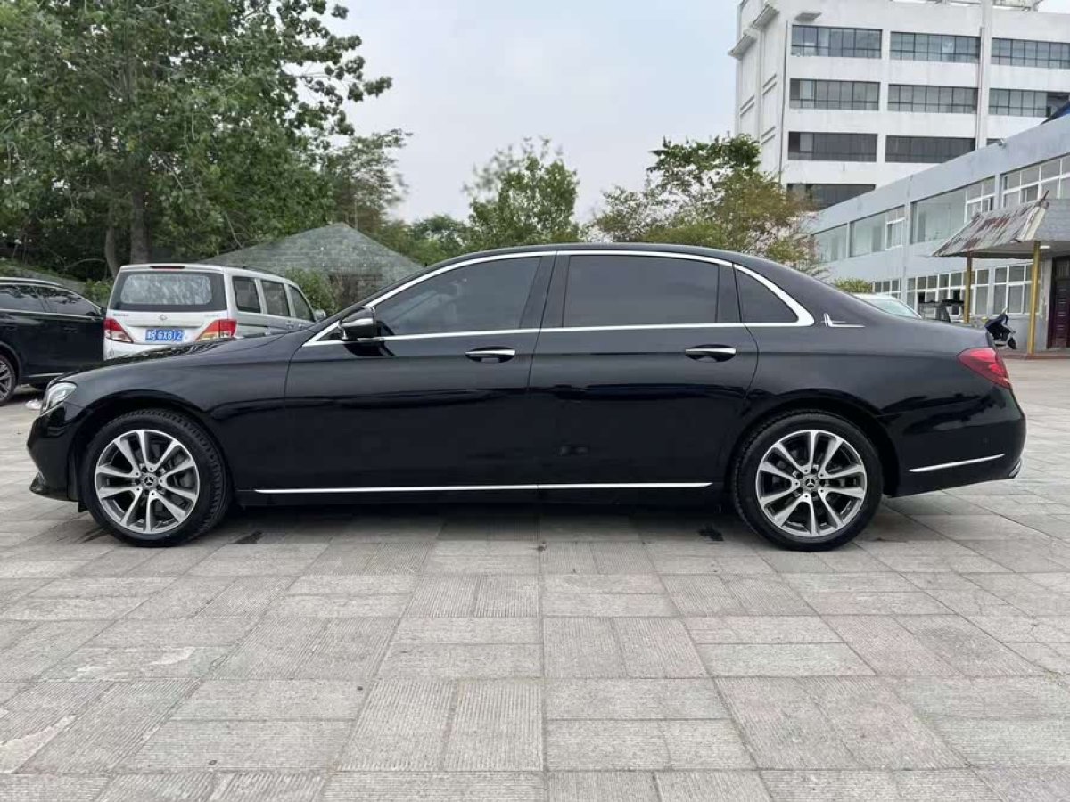 奔馳 奔馳E級(jí)  2020款 改款 E 260 L圖片
