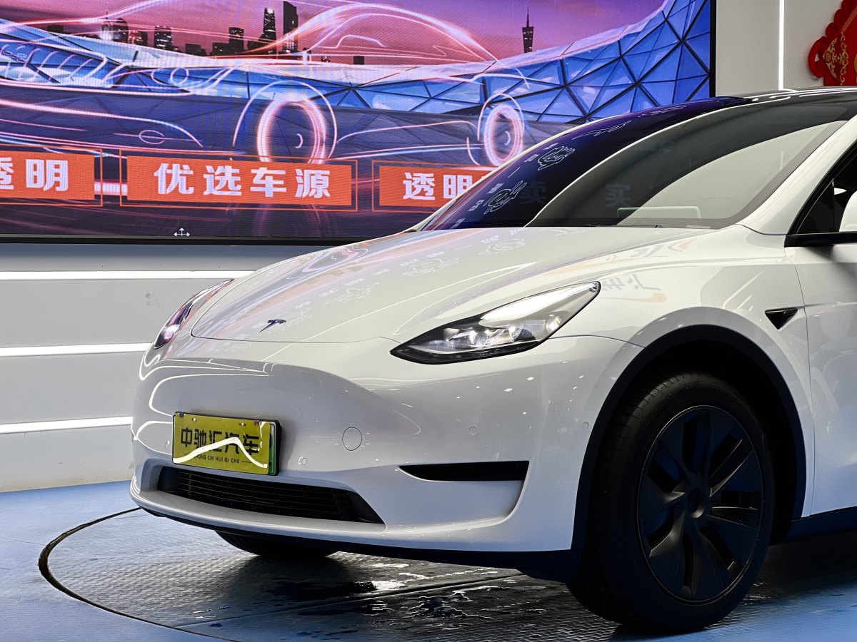 特斯拉 Model 3  2023款 煥新版 后輪驅(qū)動圖片