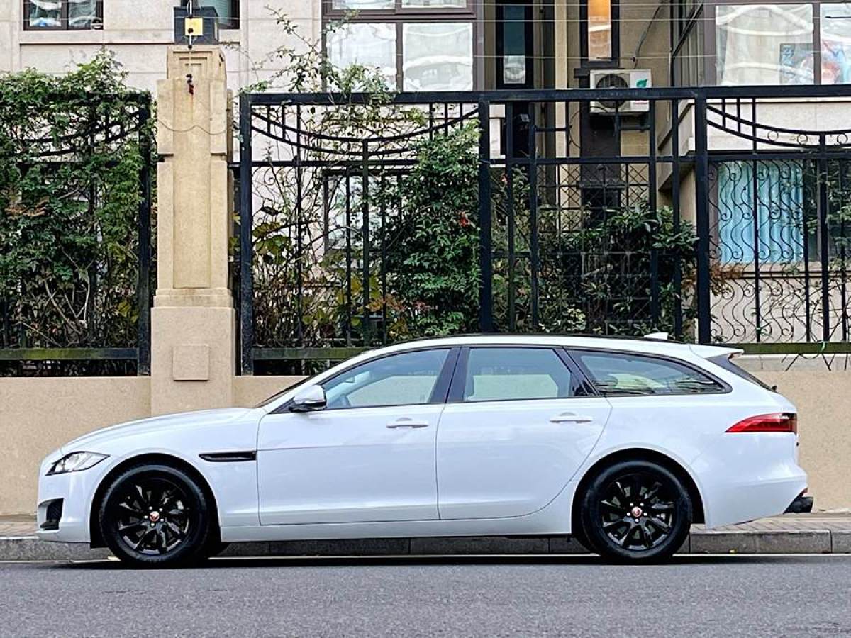 捷豹 XF  2018款 XF Sportbrake 2.0T 250PS 兩驅(qū)風(fēng)華版圖片