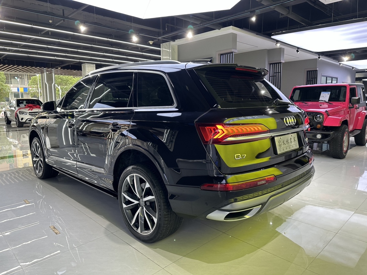 奧迪 奧迪Q7  2020款 55 TFSI quattro S line運動型圖片