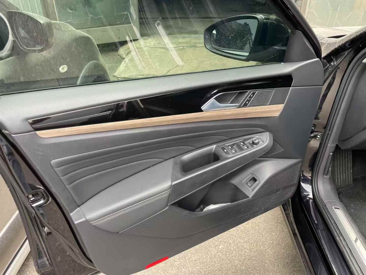 大眾 帕薩特  2021款 280TSI 商務(wù)版圖片