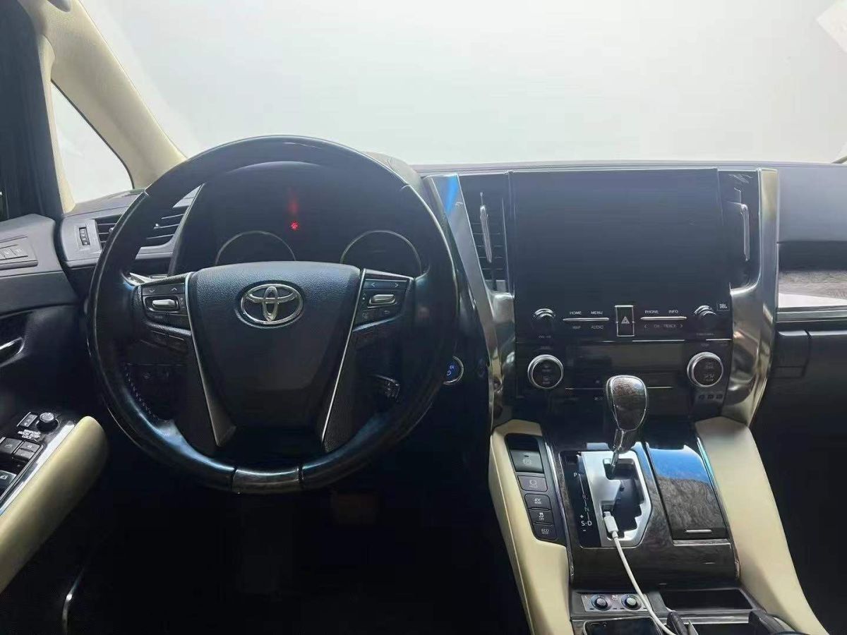 鈴木 利亞納A6  2015款 三廂 1.5L 自動(dòng)理想型圖片