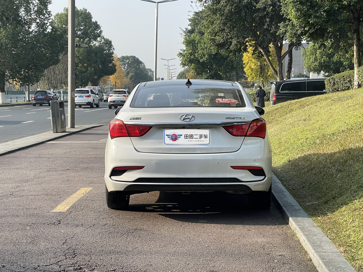 現(xiàn)代 名圖  2017款 1.8L 自動智能型GLS 國VI圖片