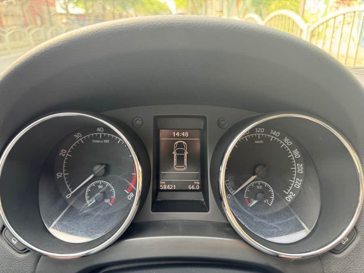 斯柯達 Yeti  2014款 1.8TSI DSG野驅版圖片