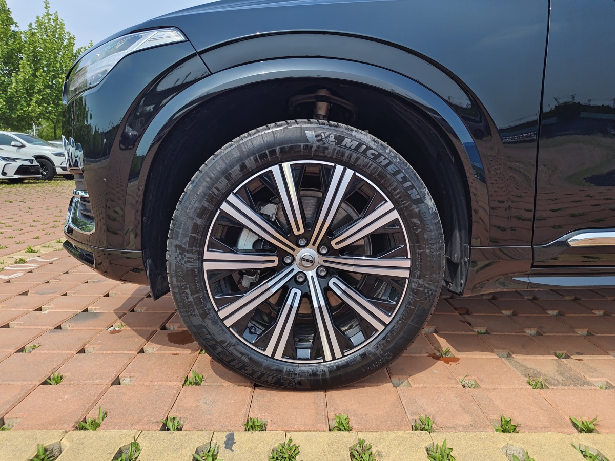 2024年7月沃爾沃 XC90  2024款 B5 智行豪華版 5座