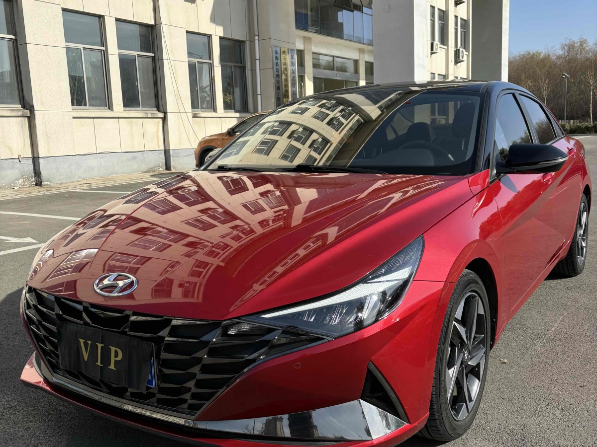 現(xiàn)代 伊蘭特  2022款 1.5L CVT LUX尊貴版圖片