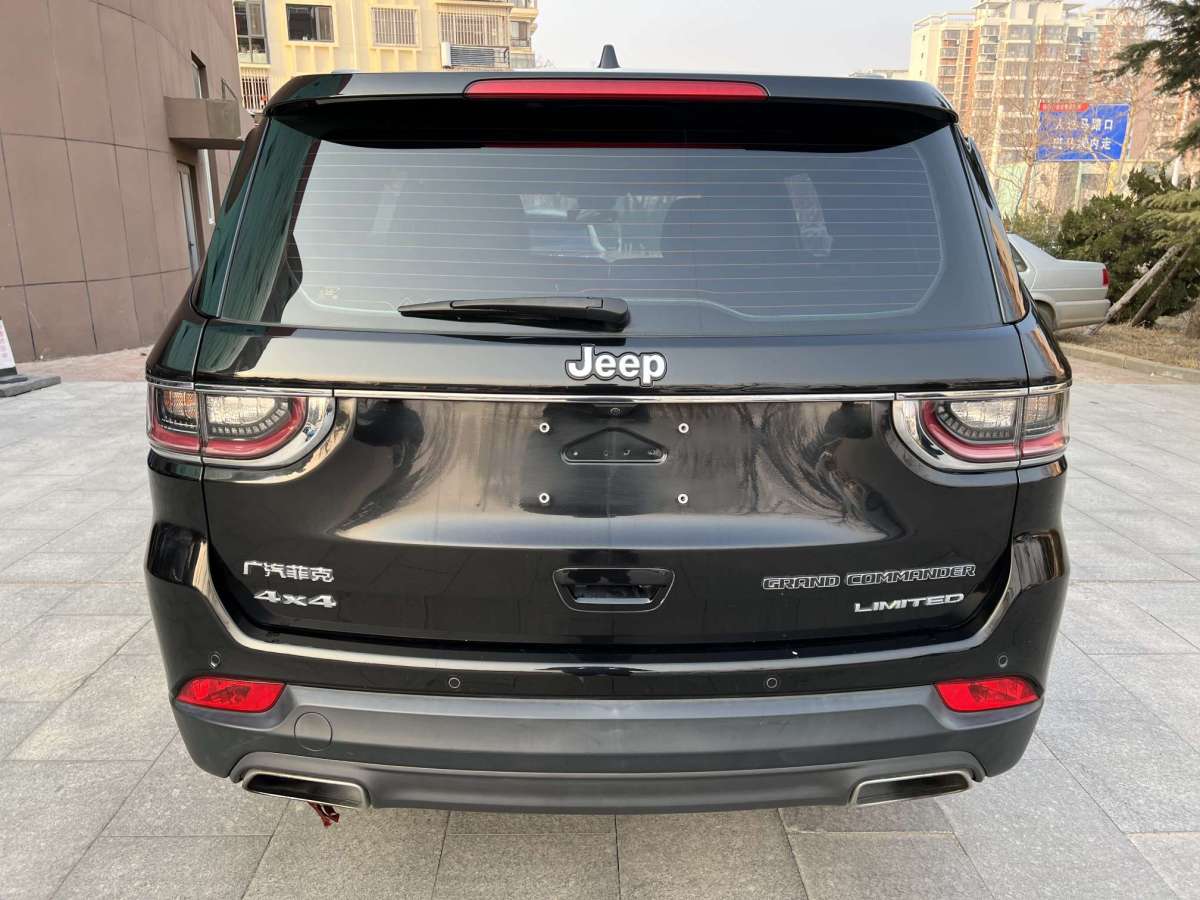 Jeep 大指挥官  2018款 2.0T 四驱臻享版图片