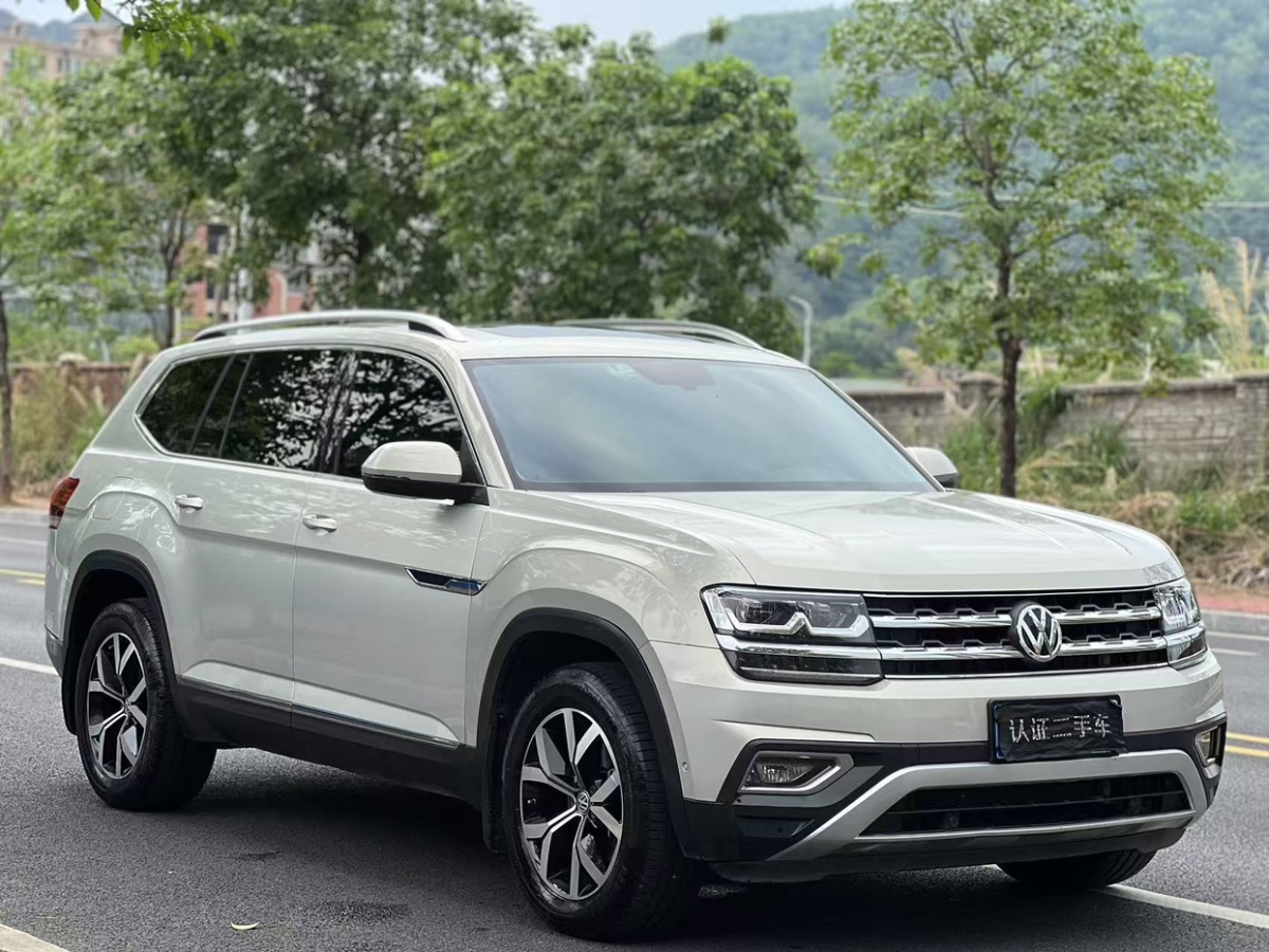 大眾 途昂  2017款 330TSI 兩驅(qū)豪華版圖片