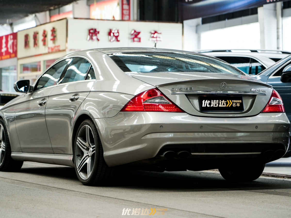 2012年3月奔馳 奔馳CLS級(jí)AMG  2008款 AMG CLS 63