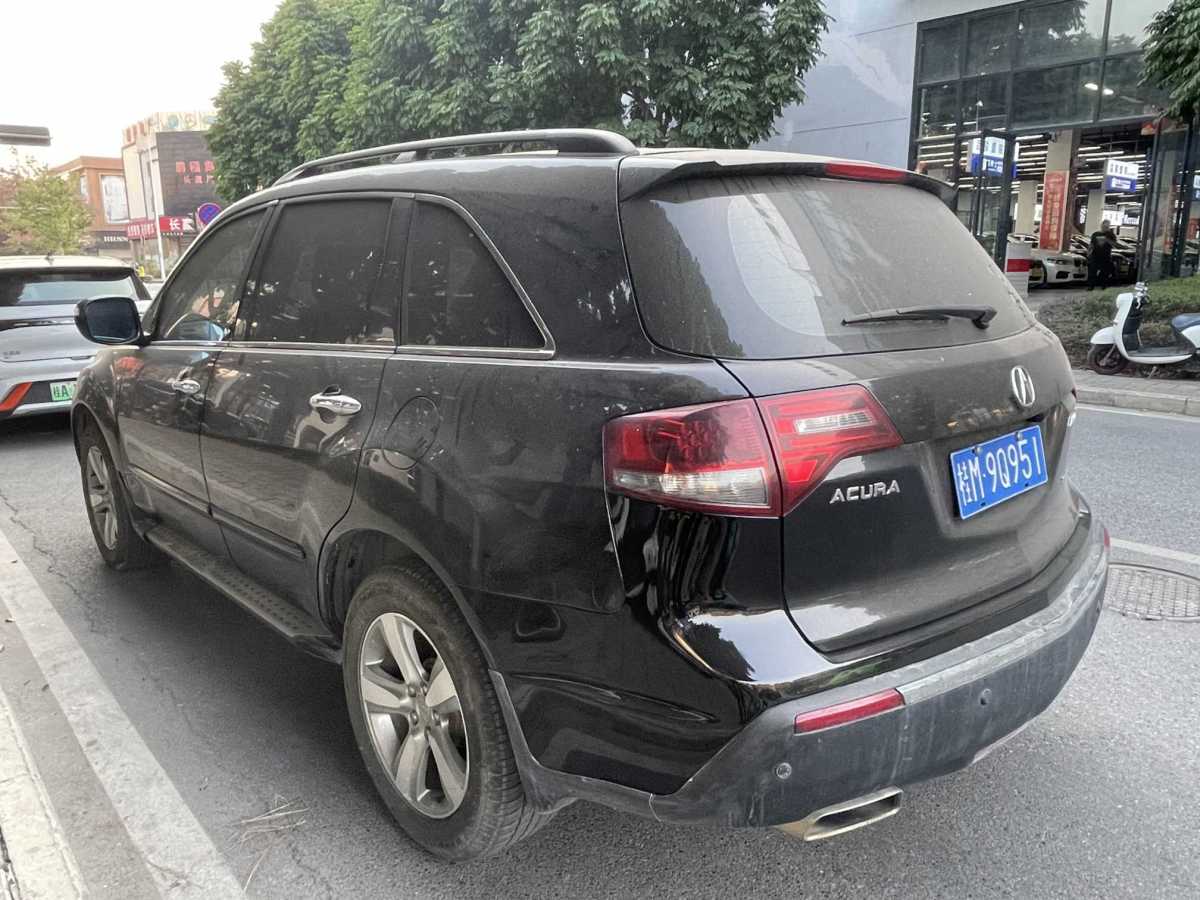 謳歌 MDX  2010款 3.7 標(biāo)準(zhǔn)版圖片