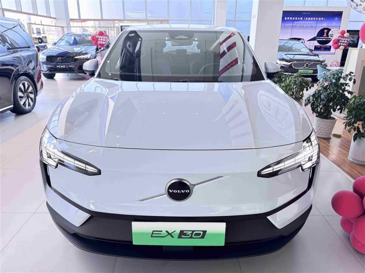 沃爾沃 沃爾沃EX30  2025款 后驅(qū)Core圖片