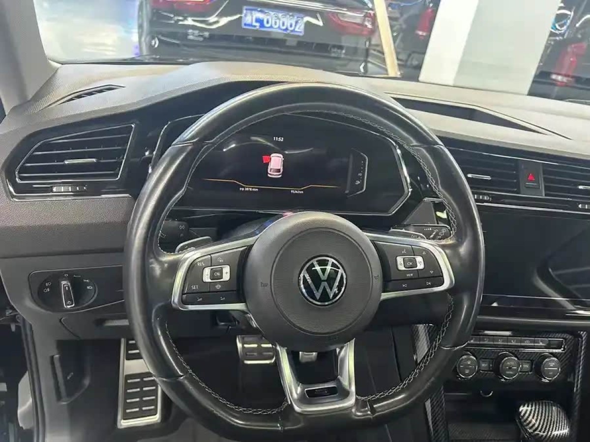 大眾 途觀L  2023款 改款 330TSI 自動(dòng)兩驅(qū)R-Line越享版圖片