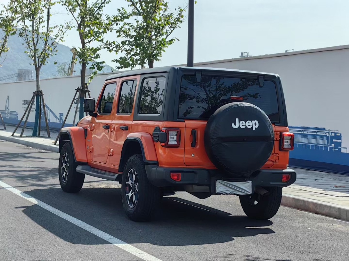 Jeep 牧馬人  2018款 2.0T Sahara 四門版圖片