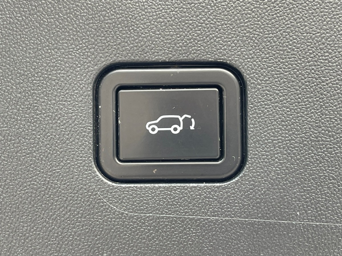 長(zhǎng)安 長(zhǎng)安UNI-K  2021款 2.0T 卓越型圖片