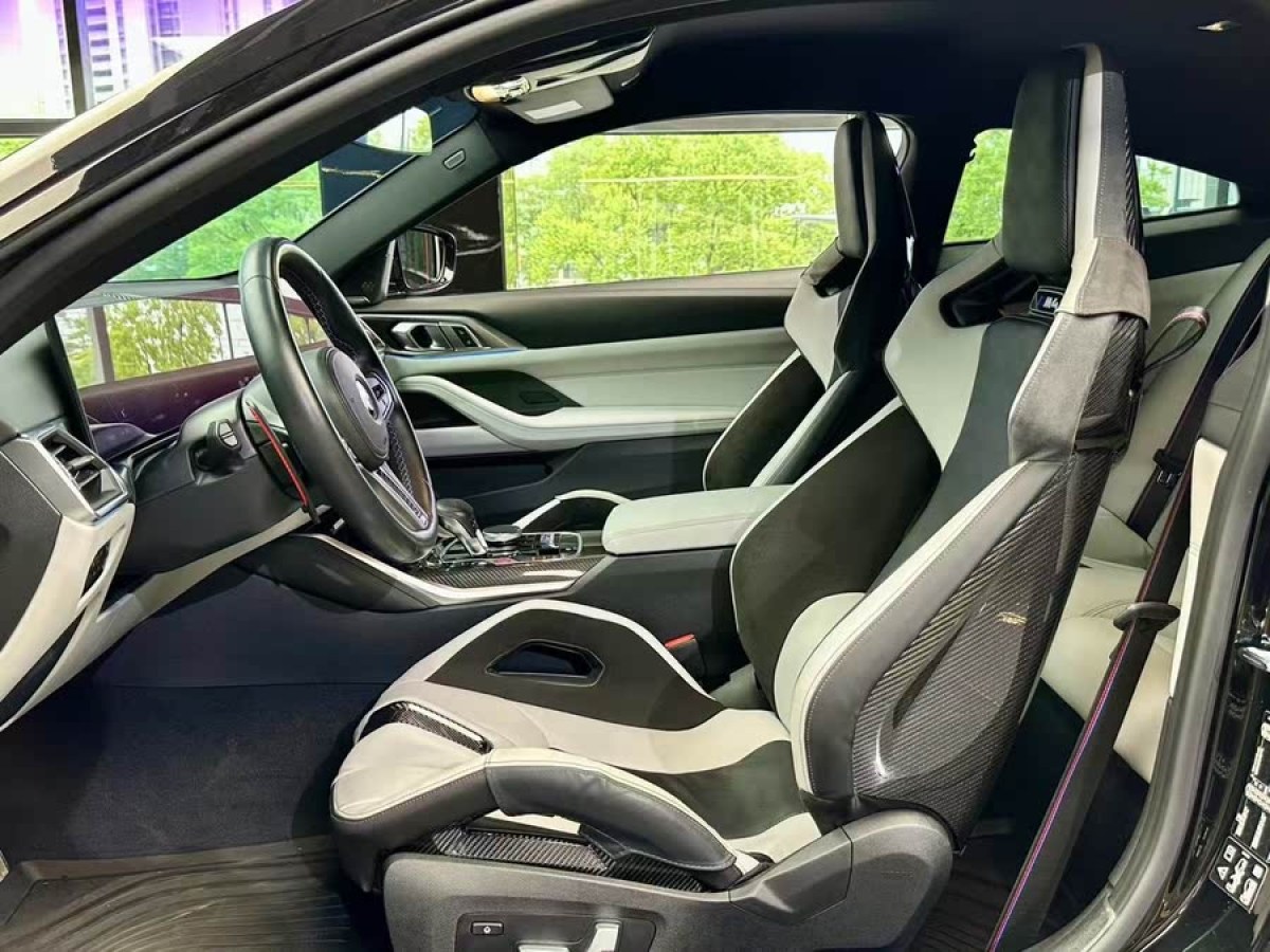寶馬 寶馬M4  2023款 M4雙門轎跑車 M xDrive 雷霆版圖片