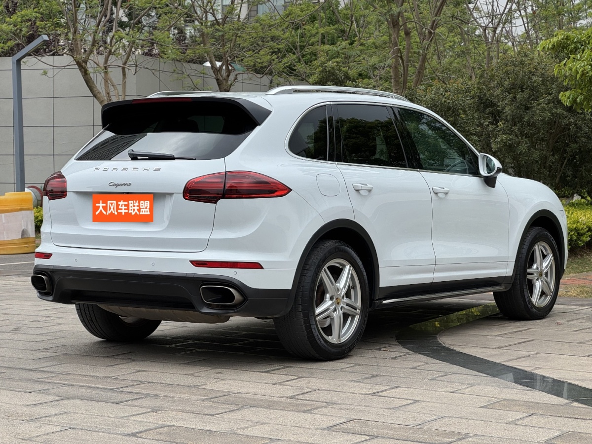 保時(shí)捷 Cayenne  2015款 Cayenne 3.0T圖片