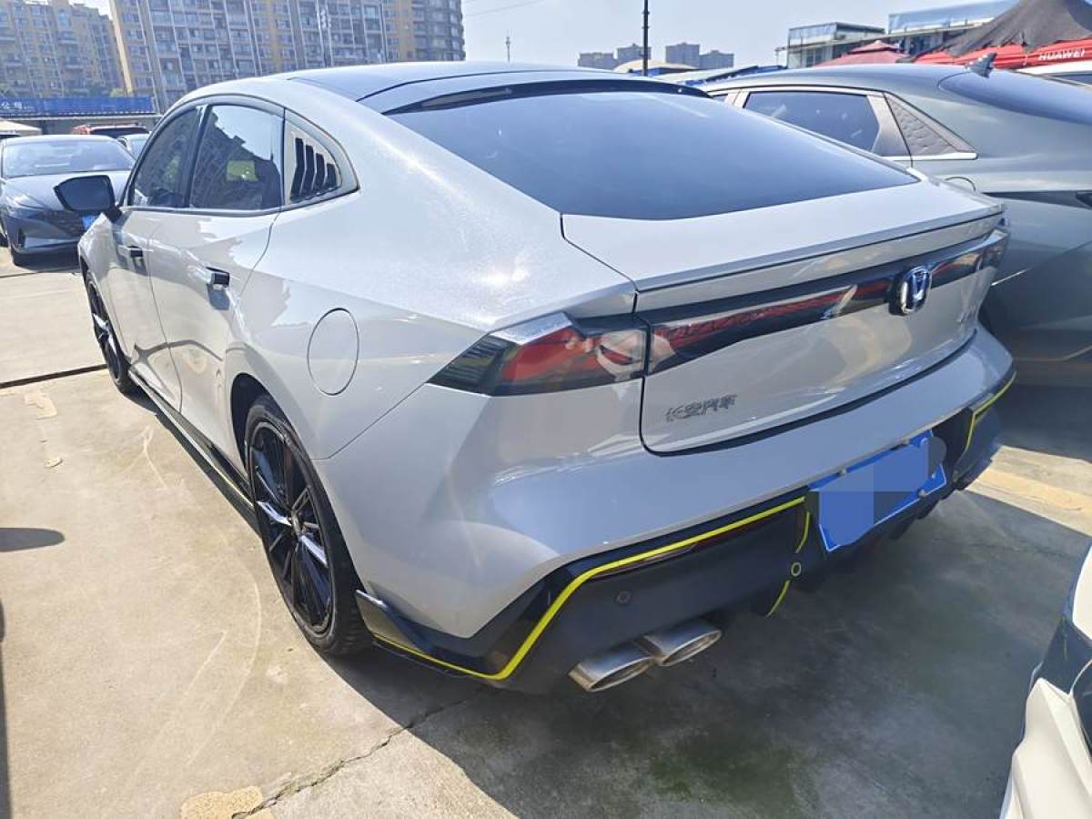 長(zhǎng)安 長(zhǎng)安UNI-V  2022款 1.5T 運(yùn)動(dòng)版圖片