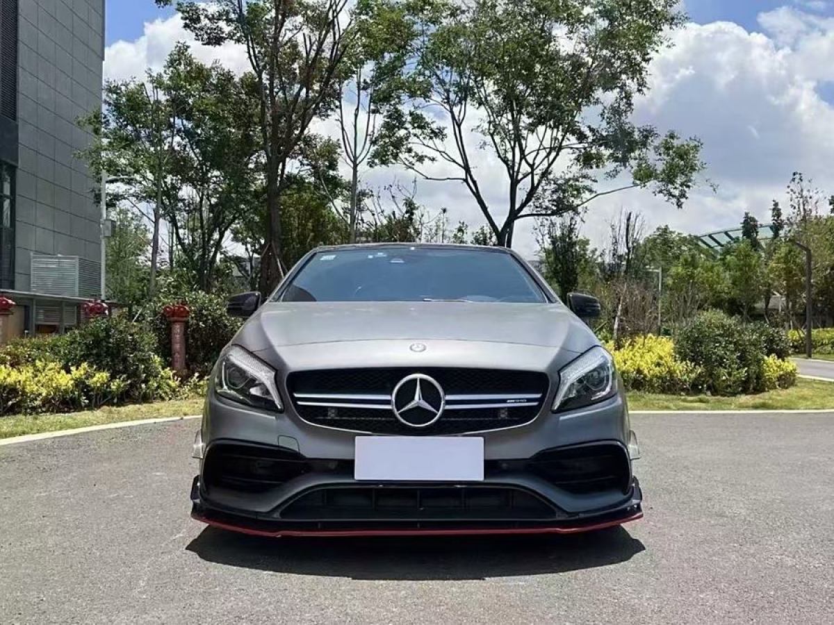 奔馳 奔馳A級(jí)AMG  2016款 AMG A 45 4MATIC 冠軍版圖片