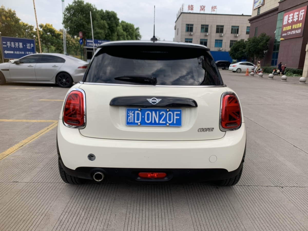 MINI MINI  2019款 1.5T COOPER 经典派图片