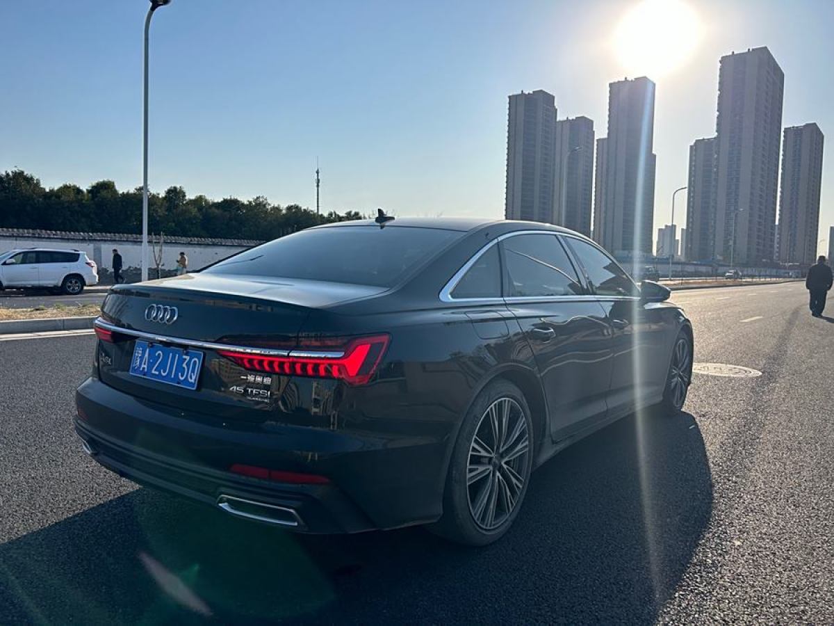 奧迪 奧迪A6L  2020款 45 TFSI quattro 臻選動感型圖片