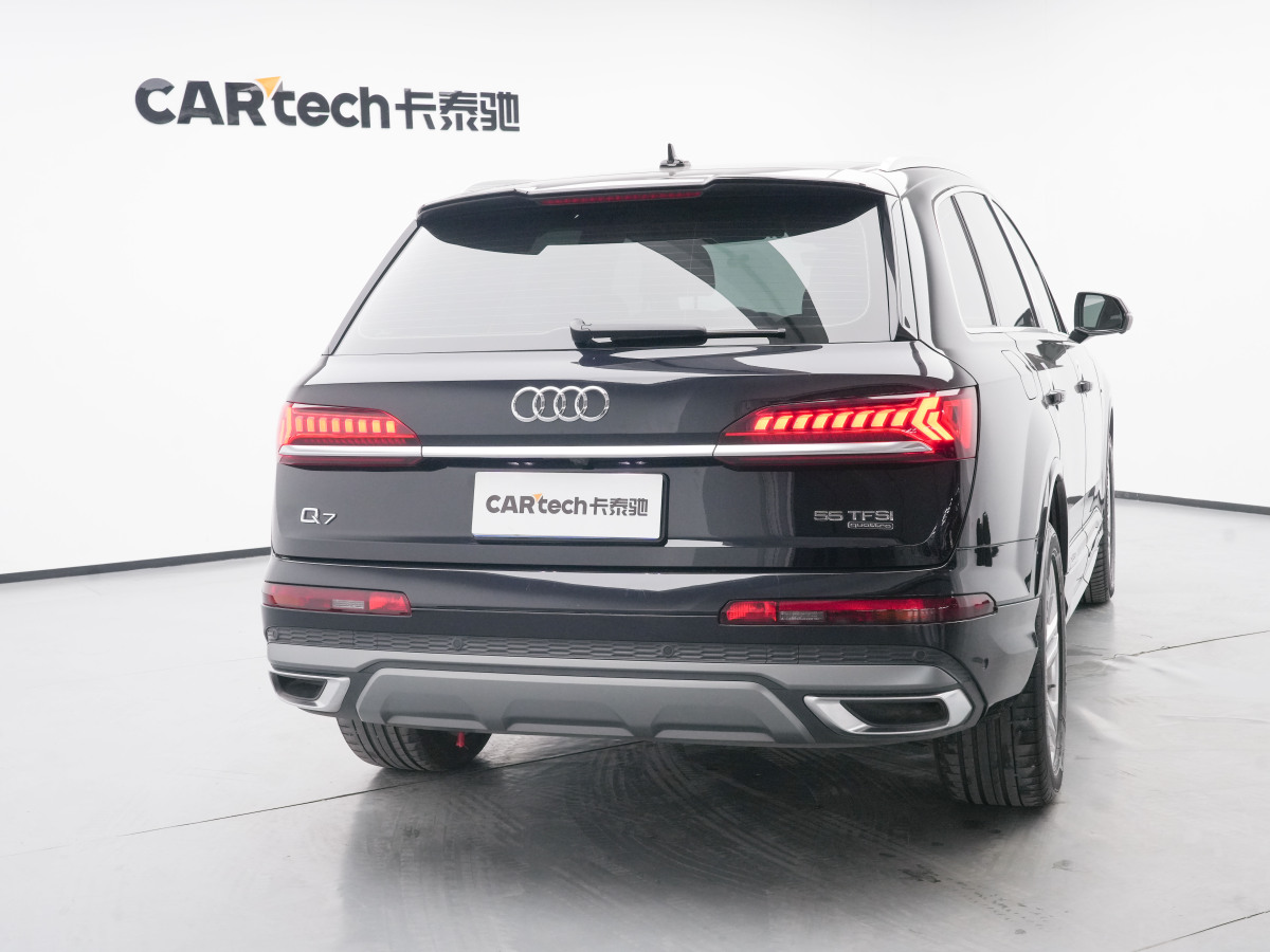 奥迪 奥迪Q7  2023款 55 TFSI quattro S line运动型图片