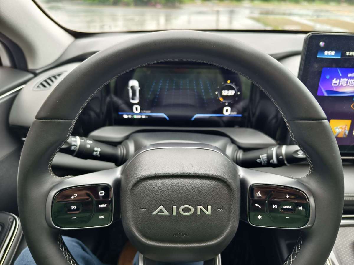 2023年8月埃安 AION S Plus  2023款 70 智领版 三元锂