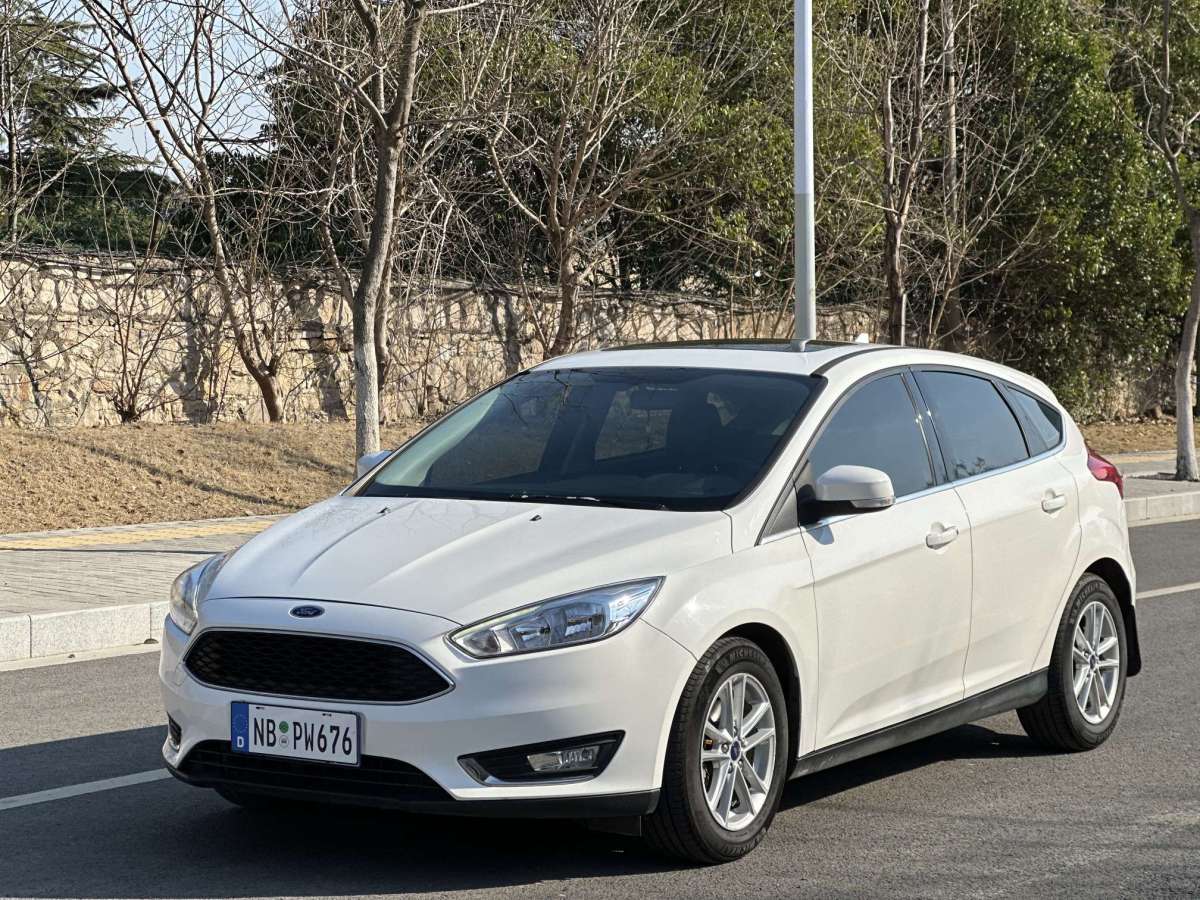 2018年08月福特 ?？怂? 2018款 兩廂經(jīng)典 EcoBoost 180 自動精英型