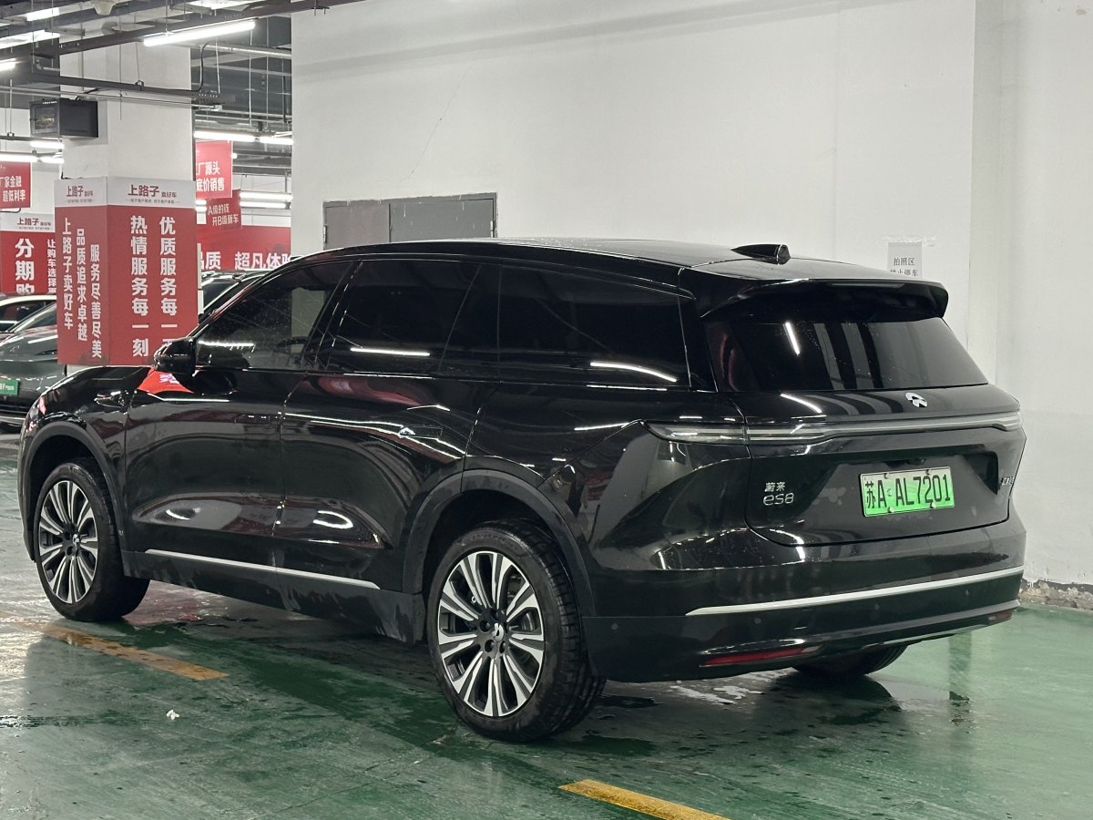 蔚來(lái) ES8  2023款 75kWh 行政版圖片