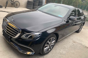 奔驰E级 奔驰 E 260 L 4MATIC